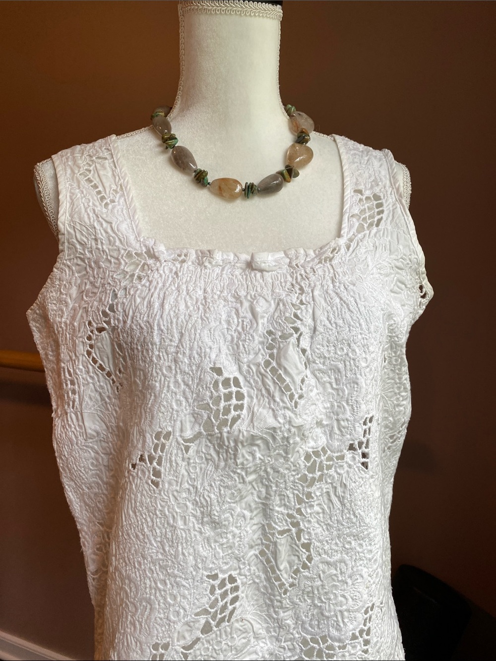 Organic John Patrick lace tank top L
